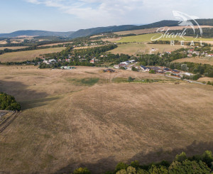 KÚSOK SLOVENSKA PRE VÁŠ FARMÁRSKY SEN – 27 HA, PODKYLAVA