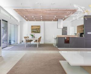 Exkluzívna rodinná vila v srdci Nízkych Tatier | Bystrá | 385 m² | Pozemok 979 m²