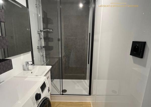 Prenájom 1-izbového bytu s balkónom v centre Dubnice nad Váhom