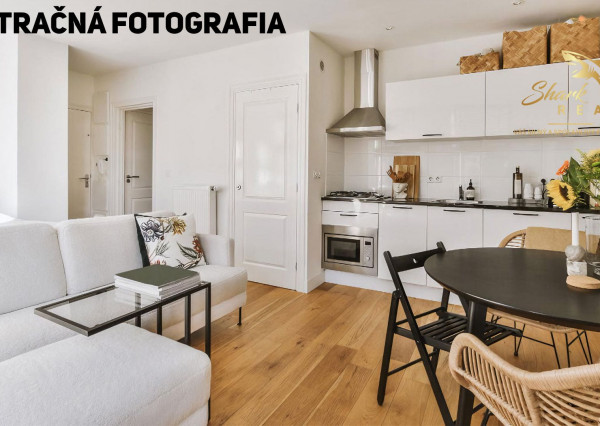Priestranný 3-izbový byt s balkónom v širšom centre Piešťan