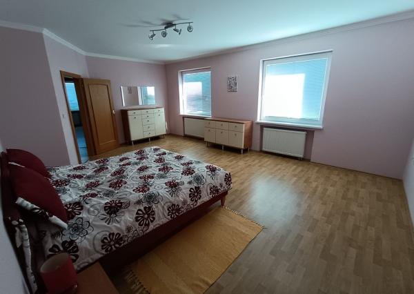 Administratívno-apartmánová budova