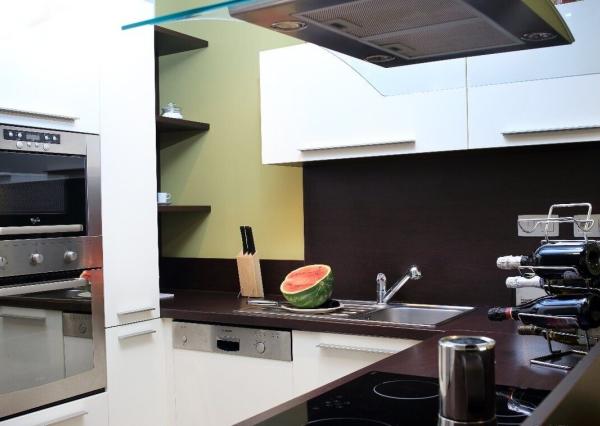 Kompletne zariadený 3 - izbový byt v srdci Bratislavy