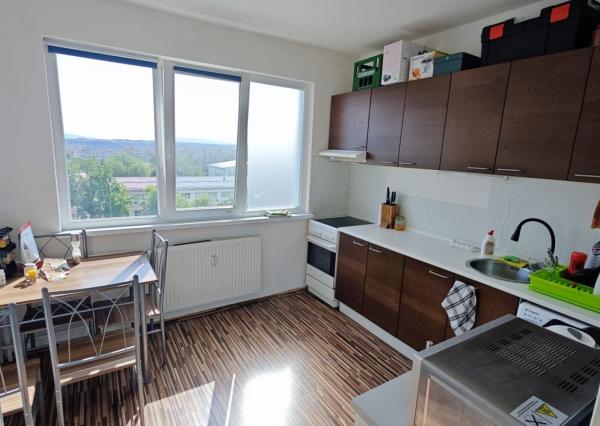 Na predaj 2-izbový byt  – Popradská ulica, Košice – Terasa