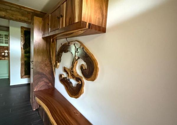 Štýlový 5-izbový bungalov s krásnou záhradou