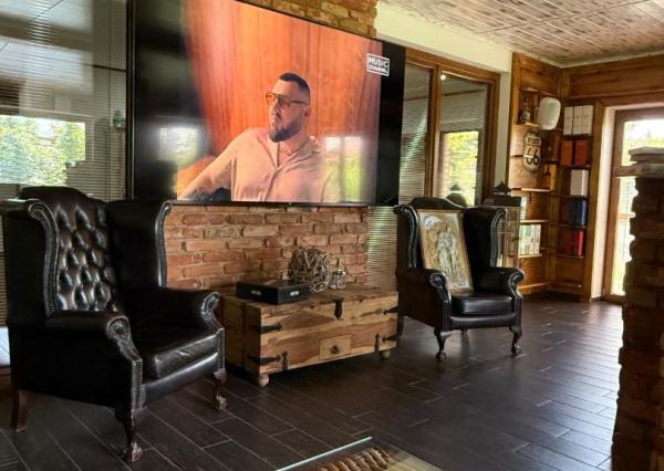 Štýlový 5-izbový bungalov s krásnou záhradou