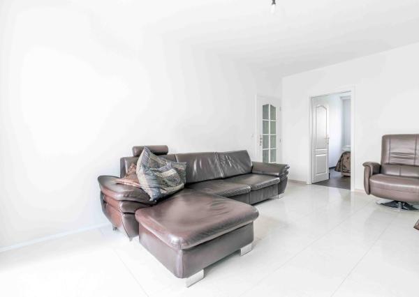 SLNEČNÝ 3-izbový byt na predaj v PIEŠŤANOCH