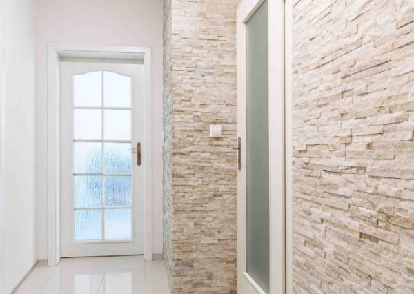 SLNEČNÝ 3-izbový byt na predaj v PIEŠŤANOCH