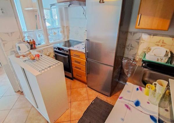 Malebná romantická chalupa pod lesom