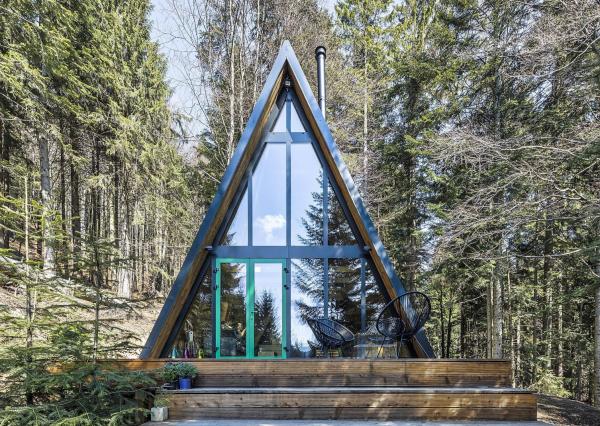 Pozemok v lone prírody s potôčikom– ideálny pre vašu vysnívanú chatu!