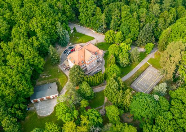 Pozemok v lone prírody s potôčikom– ideálny pre vašu vysnívanú chatu!