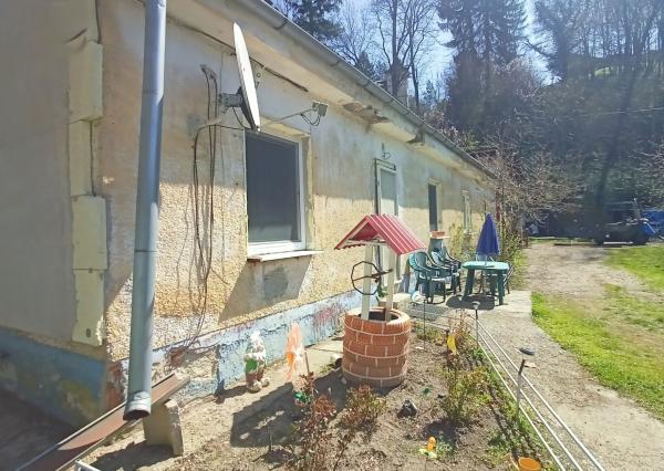 Viacúčelový objekt vhodný na podnikanie v obci Vyhne