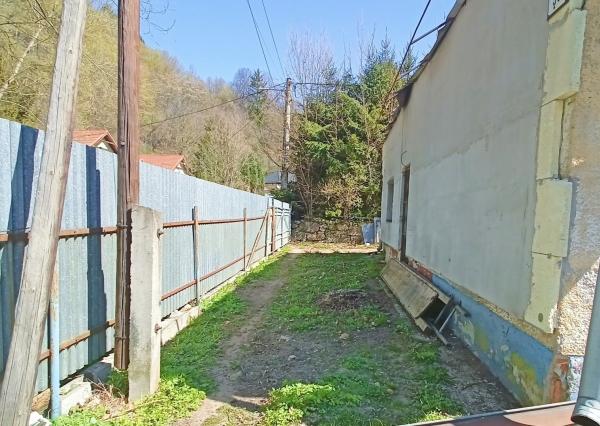 Viacúčelový objekt vhodný na podnikanie v obci Vyhne