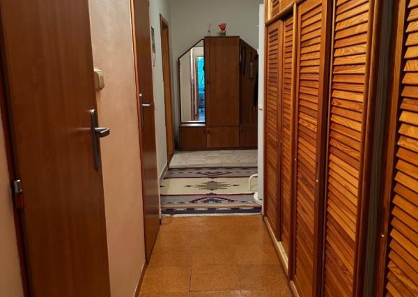 Pekne zariadený 3-izbový byt v centre Ružinova