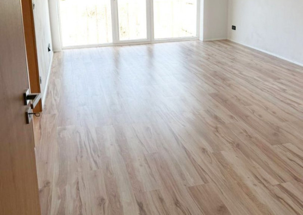MODERNÝ 2-izbový byt kúsok od Piešťan