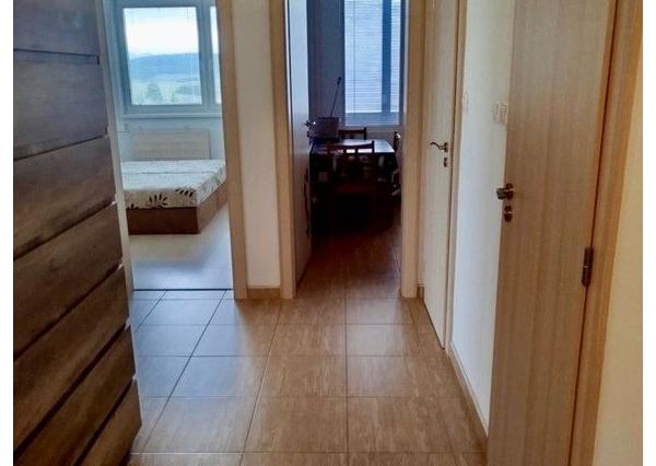 Prenájom 3 izbový byt s loggiou a šatníkom na Rozkvete v Považskej Bystrici