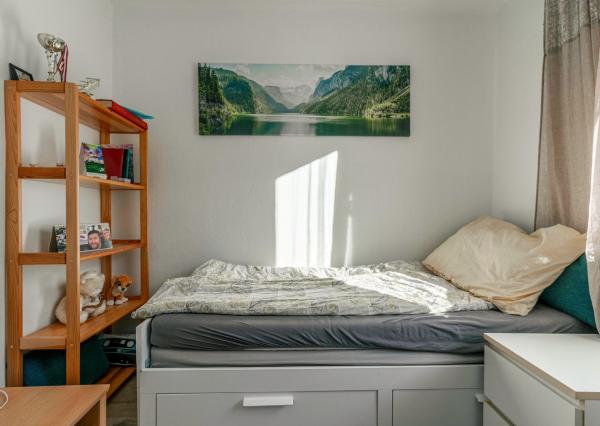 REZERVOVANÉ - Na predaj pekný dom so záhradou