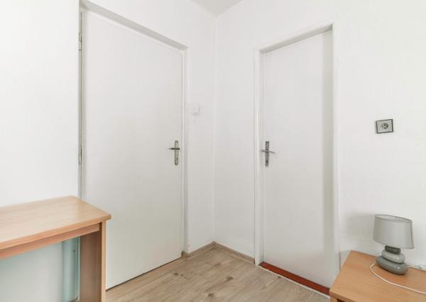 REZERVOVANÉ - Na predaj pekný dom so záhradou