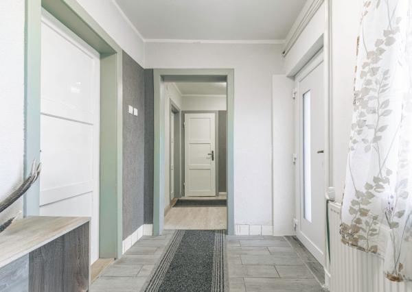 REZERVOVANÉ - Na predaj pekný dom so záhradou