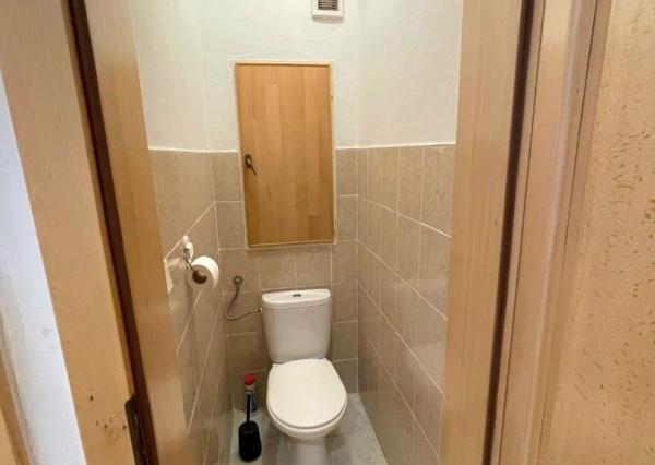 Na prenájom svetlý 2 izbový byt