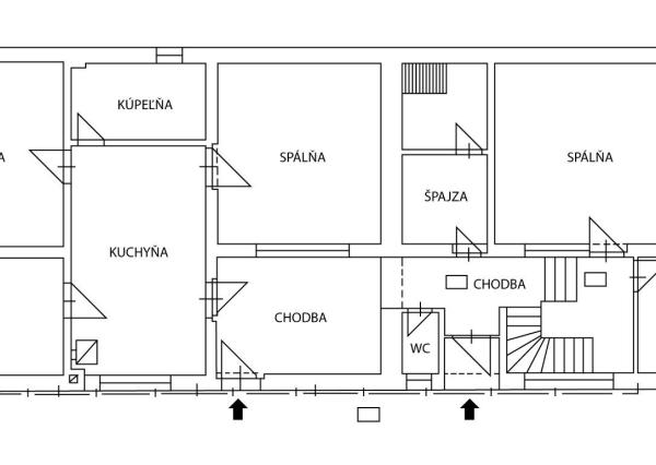 Čiastočne zrekonštruovaný dom vo výbornej lokalite s garážou