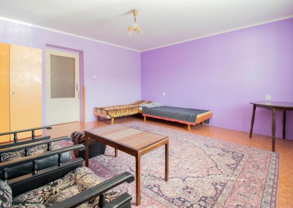 REZERVOVANÉ - Rodinný dom s rozľahlým slnečným pozemkom