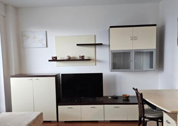 Zariadený 3 izbový byt s PARKOVANÍM v cene