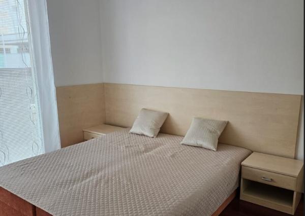 Zariadený 3 izbový byt s PARKOVANÍM v cene