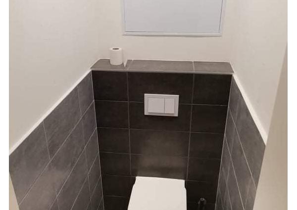 Kompletne zariadený 2 izbový byt s balkónom