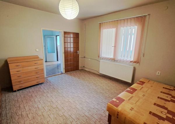 PREDANÉ! Slnečný 4-izbový dom na predaj