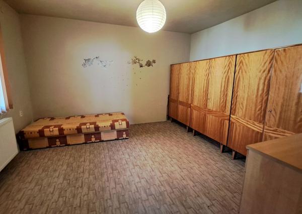 PREDANÉ! Slnečný 4-izbový dom na predaj