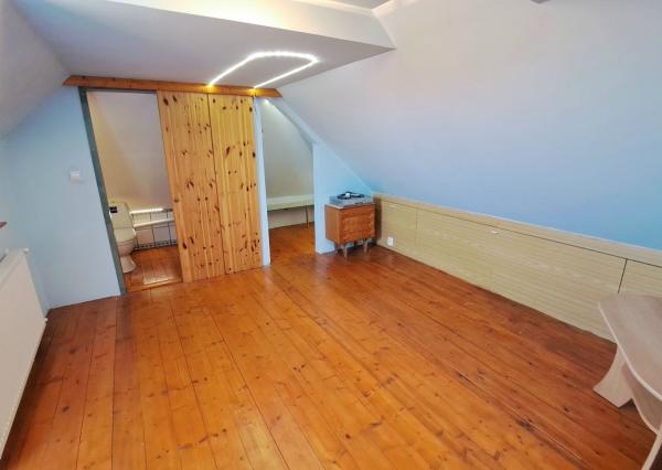 PREDANÉ! Slnečný 4-izbový dom na predaj