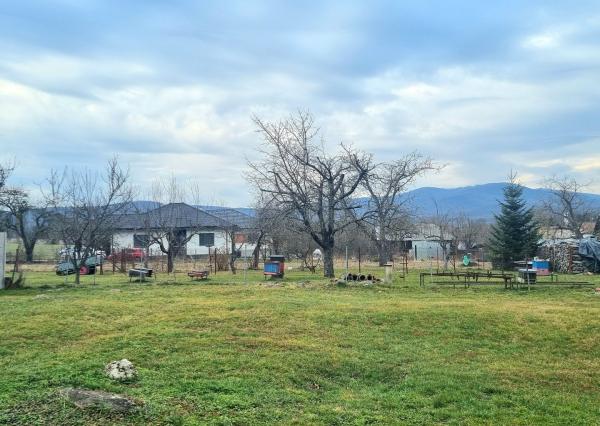 Ponúkame na predaj krásny pozemok v obci Dargov