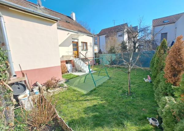 REZERVOVANÉ I Rodinný dom s veľkým potenciálom v centre Piešťan