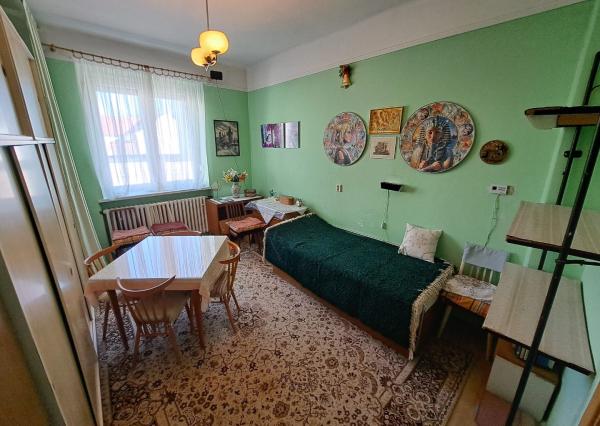 REZERVOVANÉ I Rodinný dom s veľkým potenciálom v centre Piešťan