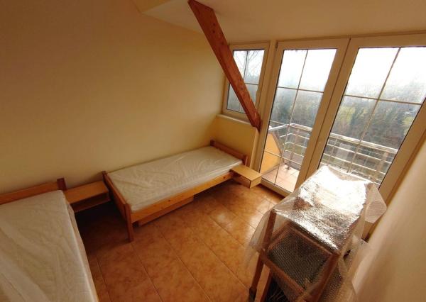 Na prenájom príjemné komerčné priestory