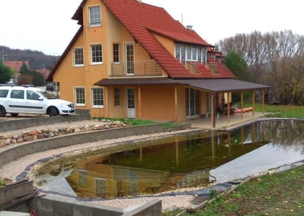 Na prenájom príjemné komerčné priestory