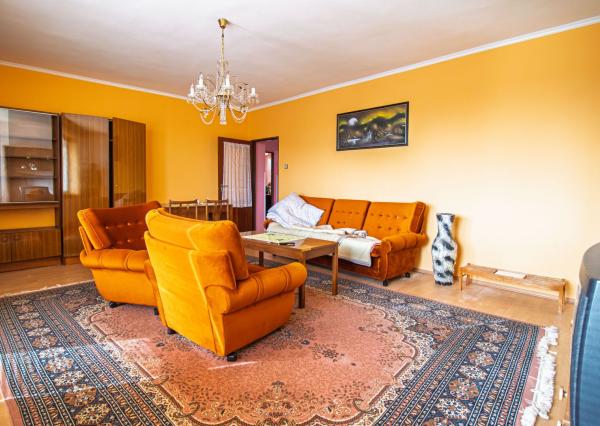 5-izbový rodinný dom v obci Bojná