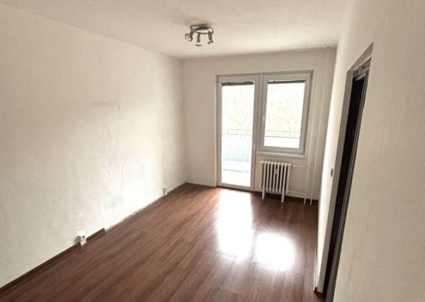 PEKNÝ 3 IZBOVÝ BYT - S KRÁSNYM VÝHĽADOM