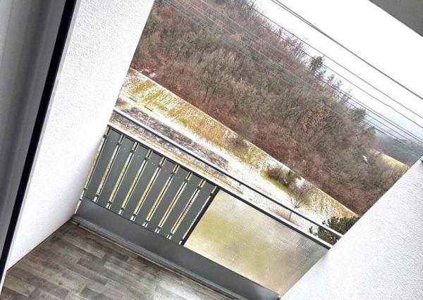 PEKNÝ 3 IZBOVÝ BYT - S KRÁSNYM VÝHĽADOM