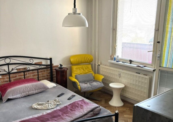 2 IZBOVÝ BYT - S 2 BALKÓNMI S KRÁSNYM VÝHĽADOM - VÝBORNÁ LOKALITA