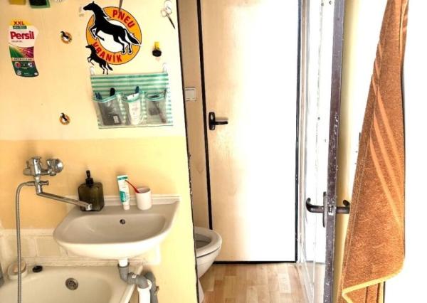 2 IZBOVÝ BYT - S 2 BALKÓNMI S KRÁSNYM VÝHĽADOM - VÝBORNÁ LOKALITA