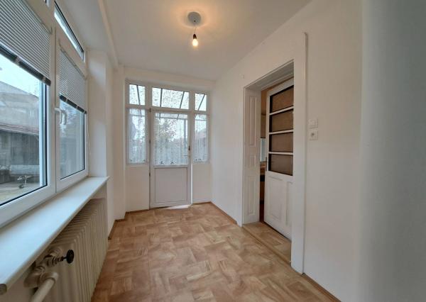 Rodinný dom s pozemkom vhodným na podnikanie