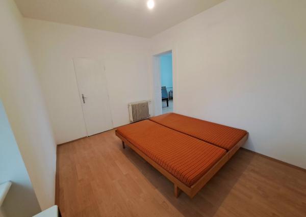 Rodinný dom s pozemkom vhodným na podnikanie