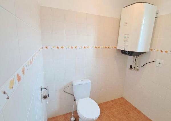 Starší domček s krásnym pozemkom