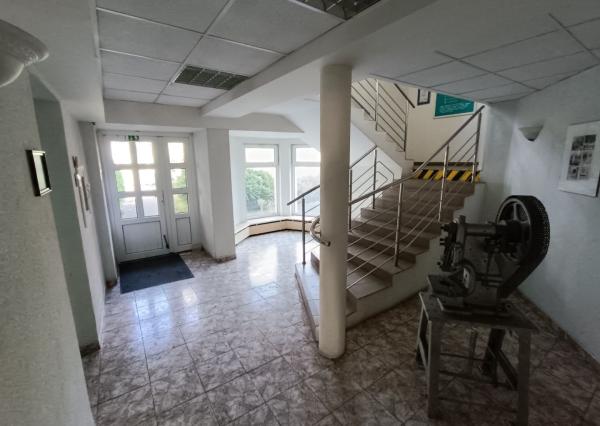 Administratívna budova