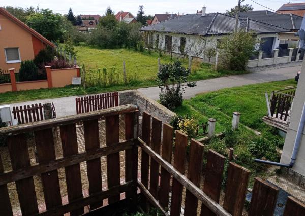 6-izbový rodinný dom v Kovarciach na bývanie i podnikanie