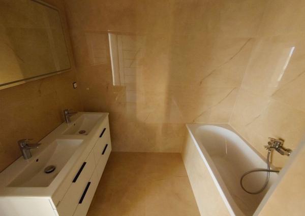 Na predaj krásne 3 izbové byty s terasou a so záhradou v Diakovciach