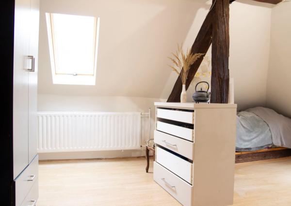 Nová cena! Zaujímavý rodinný dom v nádhernej prírode