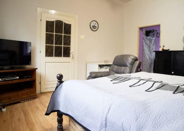 Nová cena! Zaujímavý rodinný dom v nádhernej prírode