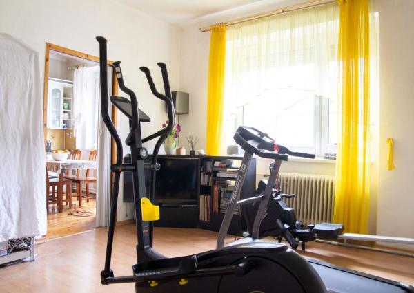 Nová cena! Zaujímavý rodinný dom v nádhernej prírode